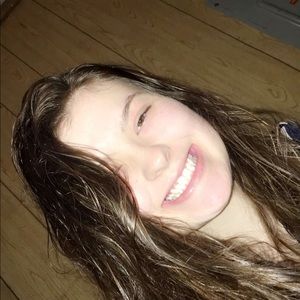 Meet your Posher, Maddi